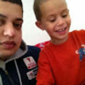 Meet your Posher, Carlos